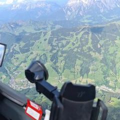 Flugwegposition um 13:47:40: Aufgenommen in der Nähe von Gemeinde Saalbach-Hinterglemm, Österreich in 2877 Meter