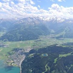 Flugwegposition um 13:32:28: Aufgenommen in der Nähe von Gemeinde Zell am See, 5700 Zell am See, Österreich in 2659 Meter
