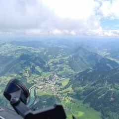 Flugwegposition um 11:22:24: Aufgenommen in der Nähe von Gemeinde Losenstein, 4460 Losenstein, Österreich in 1499 Meter