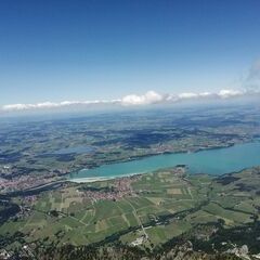 Verortung via Georeferenzierung der Kamera: Aufgenommen in der Nähe von Ostallgäu, Deutschland in 2325 Meter