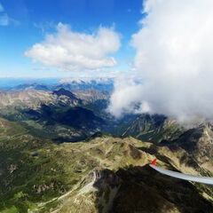 Flugwegposition um 10:45:27: Aufgenommen in der Nähe von 38050 Scurelle, Autonome Provinz Trient, Italien in 2835 Meter
