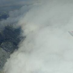 Flugwegposition um 16:46:01: Aufgenommen in der Nähe von St. Gallen, Österreich in 2498 Meter