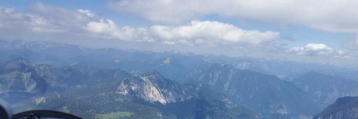 Verortung via Georeferenzierung der Kamera: Aufgenommen in der Nähe von Gemeinde Gosau, Österreich in 2700 Meter