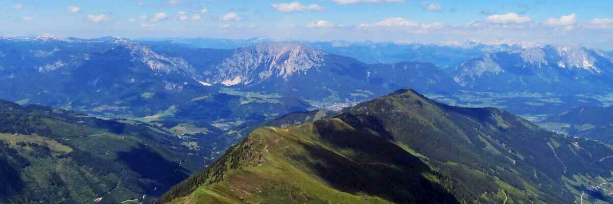 Flugwegposition um 12:04:38: Aufgenommen in der Nähe von Kleinsölk, 8961, Österreich in 2163 Meter