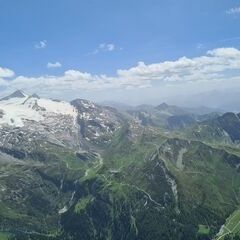 Flugwegposition um 13:00:27: Aufgenommen in der Nähe von Gemeinde Tux, Österreich in 2862 Meter