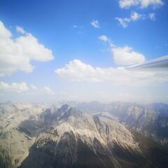 Flugwegposition um 13:54:49: Aufgenommen in der Nähe von Garmisch-Partenkirchen, Deutschland in 2676 Meter