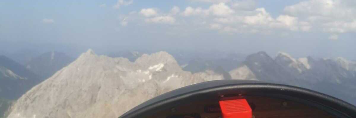Flugwegposition um 13:54:44: Aufgenommen in der Nähe von Garmisch-Partenkirchen, Deutschland in 2683 Meter