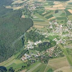 Verortung via Georeferenzierung der Kamera: Aufgenommen in der Nähe von Gemeinde Waldegg an der Piesting, Österreich in 1200 Meter