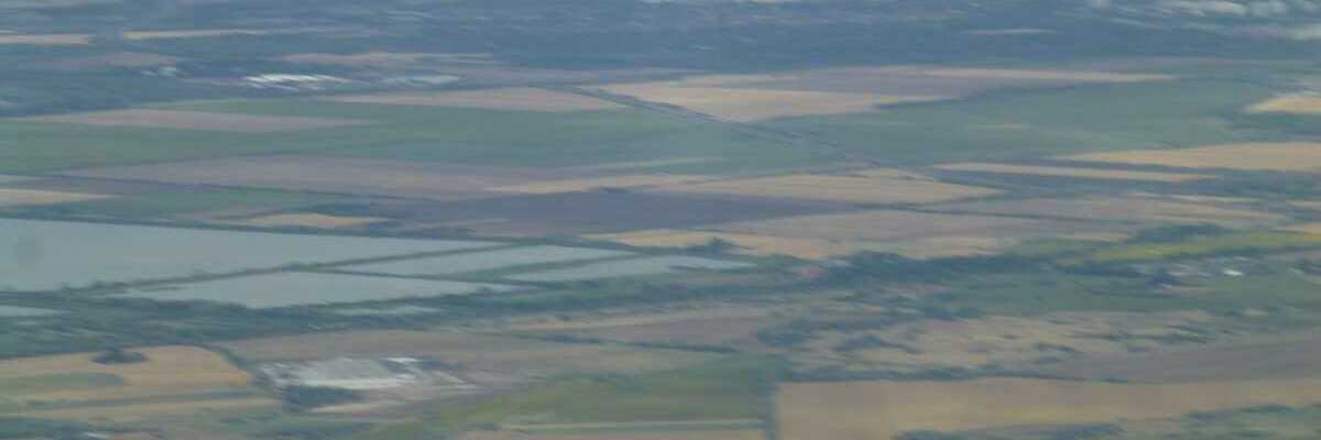 Flugwegposition um 13:16:30: Aufgenommen in der Nähe von Hódmezővásárhelyi, Ungarn in 1853 Meter