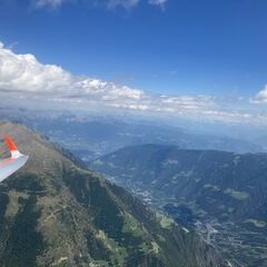 Flugwegposition um 12:32:35: Aufgenommen in der Nähe von 39020 Schnals, Autonome Provinz Bozen - Südtirol, Italien in 3415 Meter