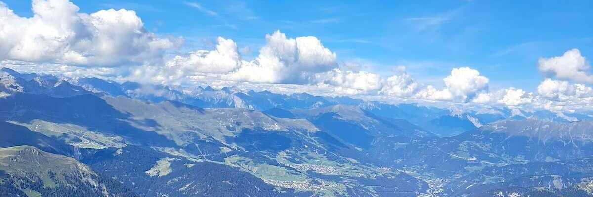Flugwegposition um 13:44:30: Aufgenommen in der Nähe von Gemeinde Pfunds, 6542, Österreich in 3233 Meter