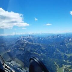 Flugwegposition um 11:57:50: Aufgenommen in der Nähe von Gemeinde Tweng, Tweng, Österreich in 2685 Meter