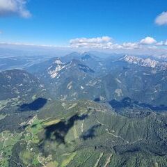 Flugwegposition um 14:18:23: Aufgenommen in der Nähe von Ferlach, Österreich in 2426 Meter