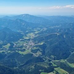 Flugwegposition um 14:24:42: Aufgenommen in der Nähe von Halltal, Österreich in 2483 Meter