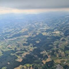 Flugwegposition um 14:44:26: Aufgenommen in der Nähe von Gemeinde Hartl, Österreich in 2425 Meter