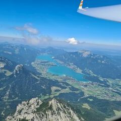 Flugwegposition um 10:21:38: Aufgenommen in der Nähe von Gemeinde Bad Goisern am Hallstättersee, Bad Goisern am Hallstättersee, Österreich in 2322 Meter