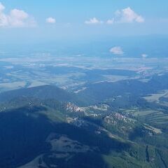 Flugwegposition um 14:15:00: Aufgenommen in der Nähe von Okres Ilava, Slowakei in 1640 Meter
