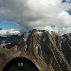 Verortung via Georeferenzierung der Kamera: Aufgenommen in der Nähe von Gemeinde Schwendau, Österreich in 3099 Meter