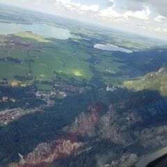 Flugwegposition um 13:25:25: Aufgenommen in der Nähe von Ostallgäu, Deutschland in 1500 Meter