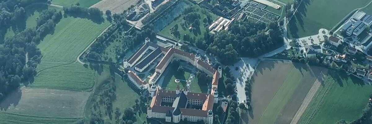 Flugwegposition um 14:27:54: Aufgenommen in der Nähe von Gemeinde Vorau, 8250 Vorau, Österreich in 1712 Meter