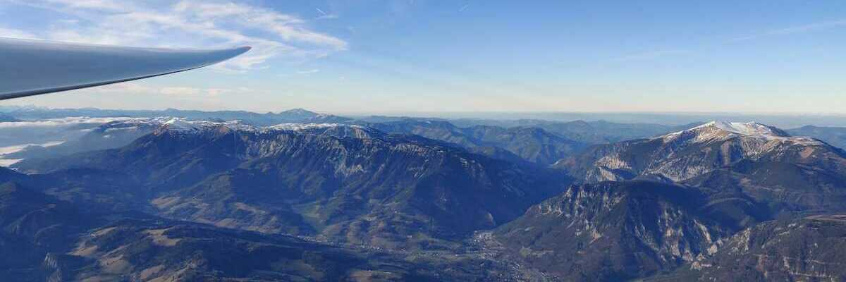 Verortung via Georeferenzierung der Kamera: Aufgenommen in der Nähe von Gemeinde Schottwien, Österreich in 2349 Meter