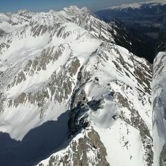 Verortung via Georeferenzierung der Kamera: Aufgenommen in der Nähe von Innsbruck, Österreich in 2473 Meter