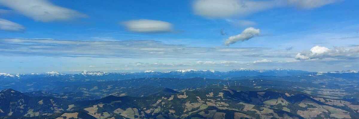 Flugwegposition um 12:22:01: Aufgenommen in der Nähe von Gemeinde St. Kathrein am Offenegg, Österreich in 2142 Meter