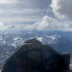 Flugwegposition um 14:17:38: Aufgenommen in der Nähe von Trieben, Österreich in 2962 Meter