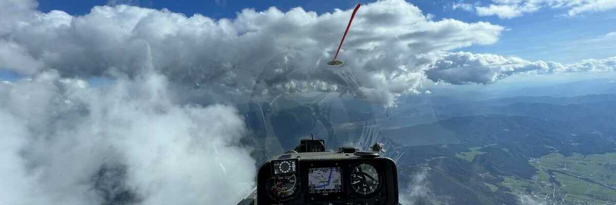 Flugwegposition um 14:55:06: Aufgenommen in der Nähe von Gemeinde Turnau, Österreich in 3106 Meter