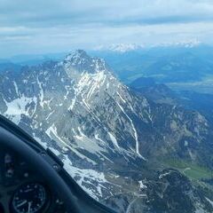 Flugwegposition um 13:17:35: Aufgenommen in der Nähe von Gemeinde Ellmau, Ellmau, Österreich in 2272 Meter