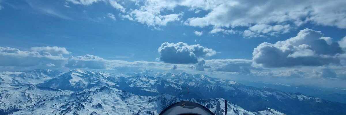 Flugwegposition um 14:24:58: Aufgenommen in der Nähe von Gemeinde Bad Hofgastein, 5630 Bad Hofgastein, Österreich in 3007 Meter