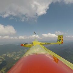 Verortung via Georeferenzierung der Kamera: Aufgenommen in der Nähe von Cham, Deutschland in 1700 Meter
