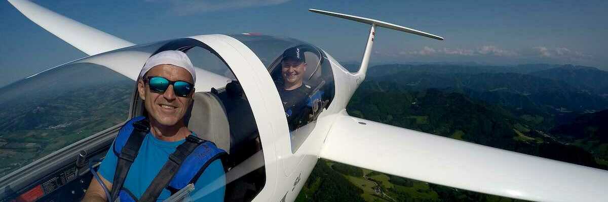 Flugwegposition um 14:52:30: Aufgenommen in der Nähe von Waidhofen an der Ybbs, Österreich in 1383 Meter