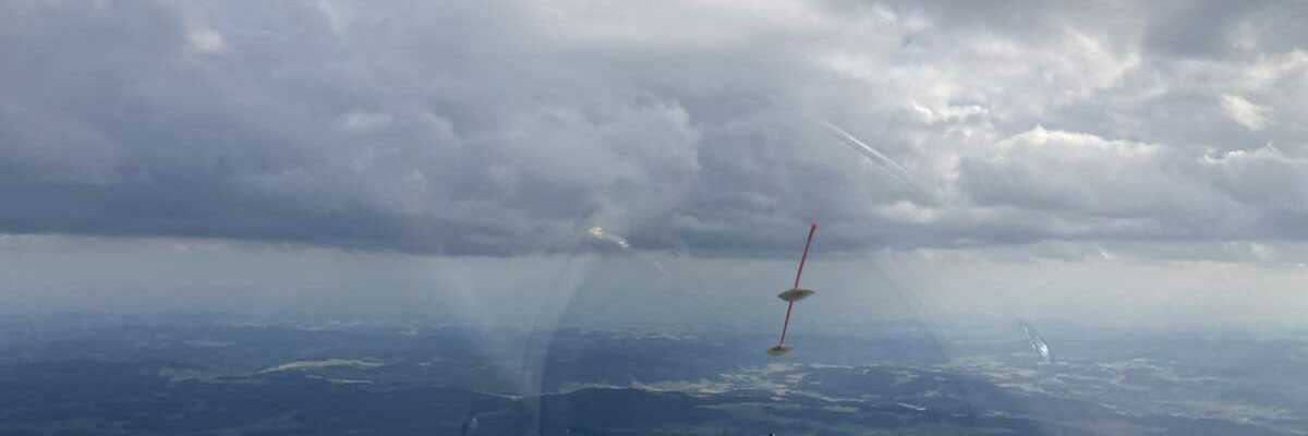 Flugwegposition um 15:49:06: Aufgenommen in der Nähe von Windhaag bei Freistadt, 4263, Österreich in 2126 Meter