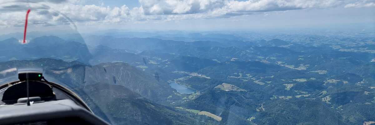 Flugwegposition um 12:27:03: Aufgenommen in der Nähe von Gaming, Österreich in 2443 Meter