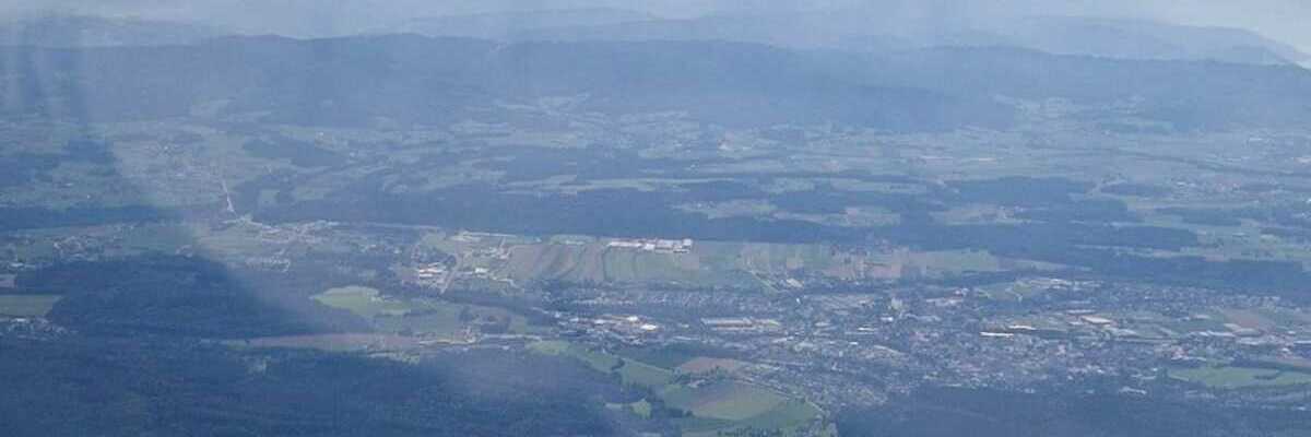 Flugwegposition um 11:40:35: Aufgenommen in der Nähe von Gemeinde Manning, Manning, Österreich in 1844 Meter