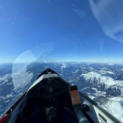 Verortung via Georeferenzierung der Kamera: Aufgenommen in der Nähe von Gemeinde Reichenau an der Rax, Österreich in 3900 Meter
