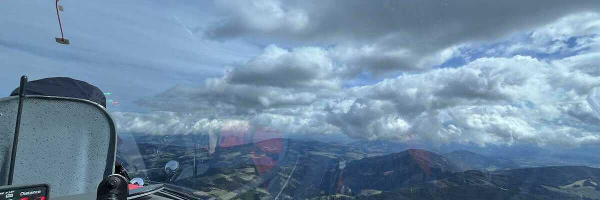 Verortung via Georeferenzierung der Kamera: Aufgenommen in der Nähe von Gemeinde St. Kathrein am Offenegg, Österreich in 2000 Meter