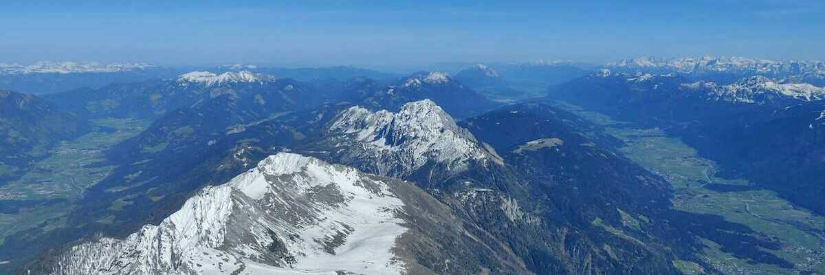 Verortung via Georeferenzierung der Kamera: Aufgenommen in der Nähe von Gemeinde Kötschach-Mauthen, Österreich in 3000 Meter