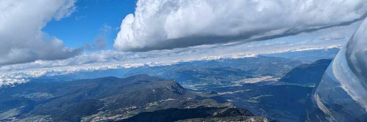 Verortung via Georeferenzierung der Kamera: Aufgenommen in der Nähe von Predaia, Autonomous Province of Trento, Italien in 2700 Meter
