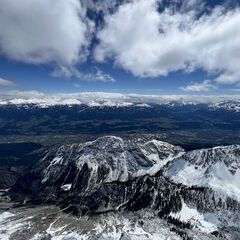 Verortung via Georeferenzierung der Kamera: Aufgenommen in der Nähe von Absam, Österreich in 2800 Meter