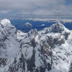 Verortung via Georeferenzierung der Kamera: Aufgenommen in der Nähe von Filzmoos, 5532, Österreich in 3000 Meter