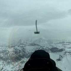 Verortung via Georeferenzierung der Kamera: Aufgenommen in der Nähe von Frutigen-Niedersimmental, Schweiz in 2500 Meter