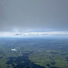 Verortung via Georeferenzierung der Kamera: Aufgenommen in der Nähe von Oberallgäu, 87, Deutschland in 2100 Meter