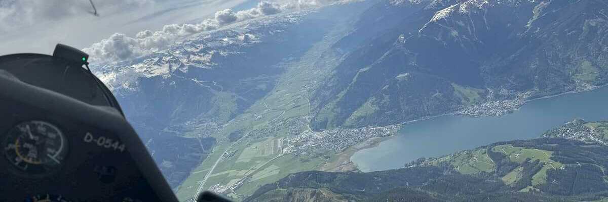 Verortung via Georeferenzierung der Kamera: Aufgenommen in der Nähe von Bruck an der Großglocknerstraße, Österreich in 3000 Meter