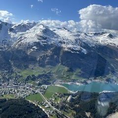 Verortung via Georeferenzierung der Kamera: Aufgenommen in der Nähe von Prättigau/Davos, Schweiz in 2500 Meter