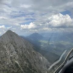 Verortung via Georeferenzierung der Kamera: Aufgenommen in der Nähe von Hermagor-Pressegger See, Österreich in 2000 Meter