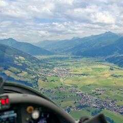 Verortung via Georeferenzierung der Kamera: Aufgenommen in der Nähe von Niedernsill, 5722, Österreich in 1400 Meter