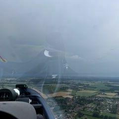 Verortung via Georeferenzierung der Kamera: Aufgenommen in der Nähe von Uelzen, 29, Deutschland in 400 Meter