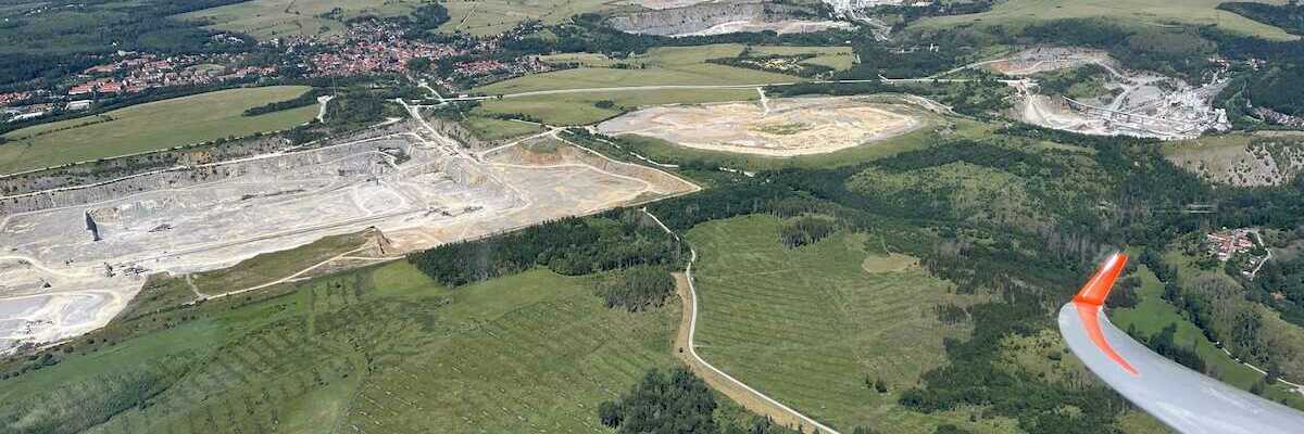 Verortung via Georeferenzierung der Kamera: Aufgenommen in der Nähe von Harz, Deutschland in 1100 Meter